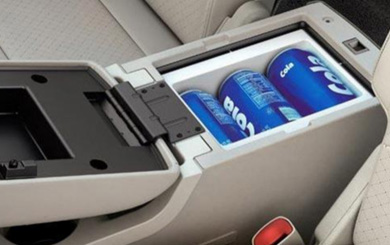 Car refrigerator